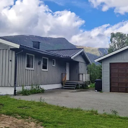 Semesterbostad Hus I Naturskjonne Omgivelser Med 3 Soverom